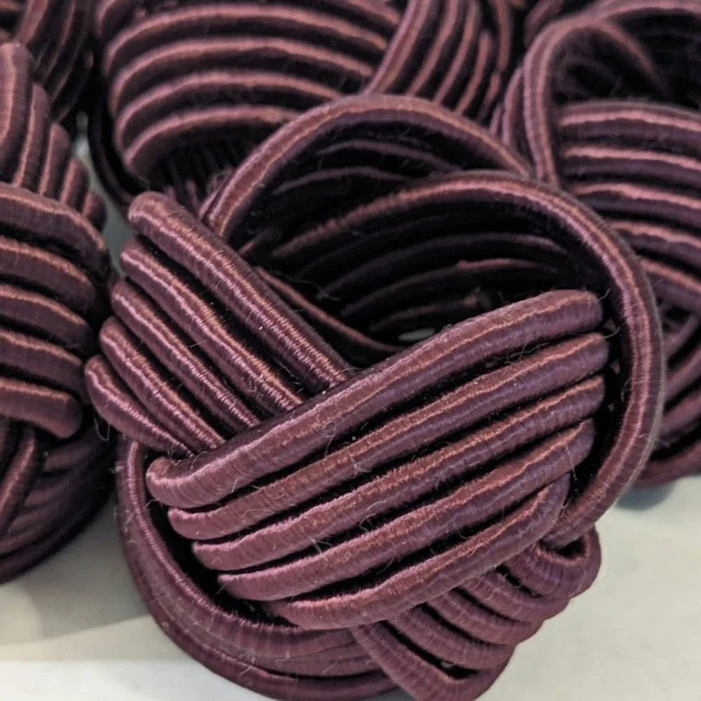 Williams Sonoma Home Braided Knot Napkin Rings Set of 8 Wine Burgundy NEW